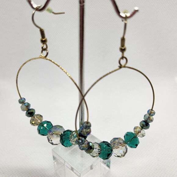 💜Teal & Clear Sparkly Beaded Gold Tone Hoop Earrings - Picture 9 of 9